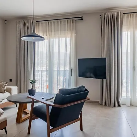 Apartment Chelmis Sea Front - Oceanis