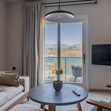 Chelmis Sea Front - Oceanis Argostoli (Kefalonia)