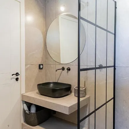 Chelmis Sea Front - Oceanis *